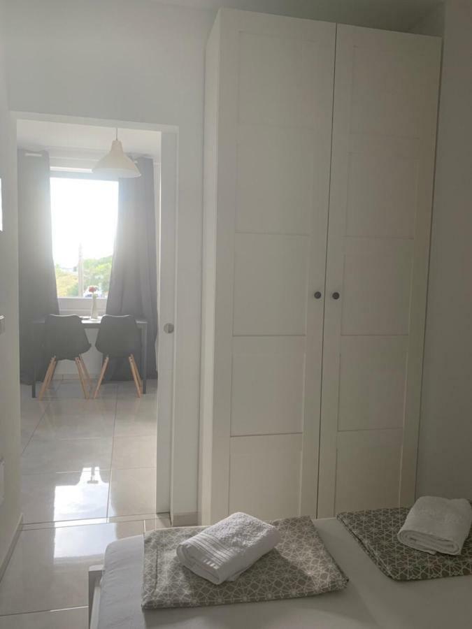 Nelany Apartment Zubovici Bagian luar foto