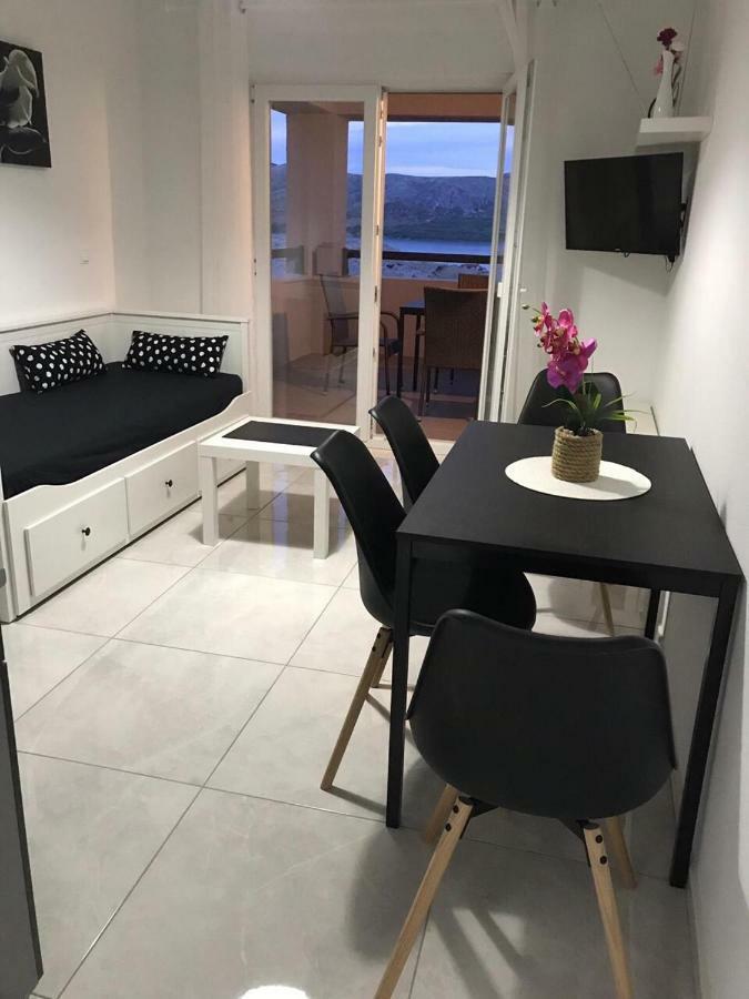 Nelany Apartment Zubovici Bagian luar foto