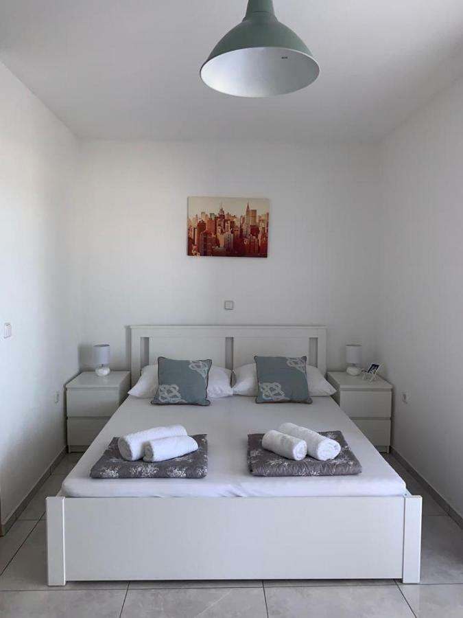 Nelany Apartment Zubovici Bagian luar foto